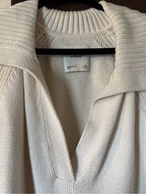 Abercrombie & Fitch Cream V-Neck Collared Knit Sweater